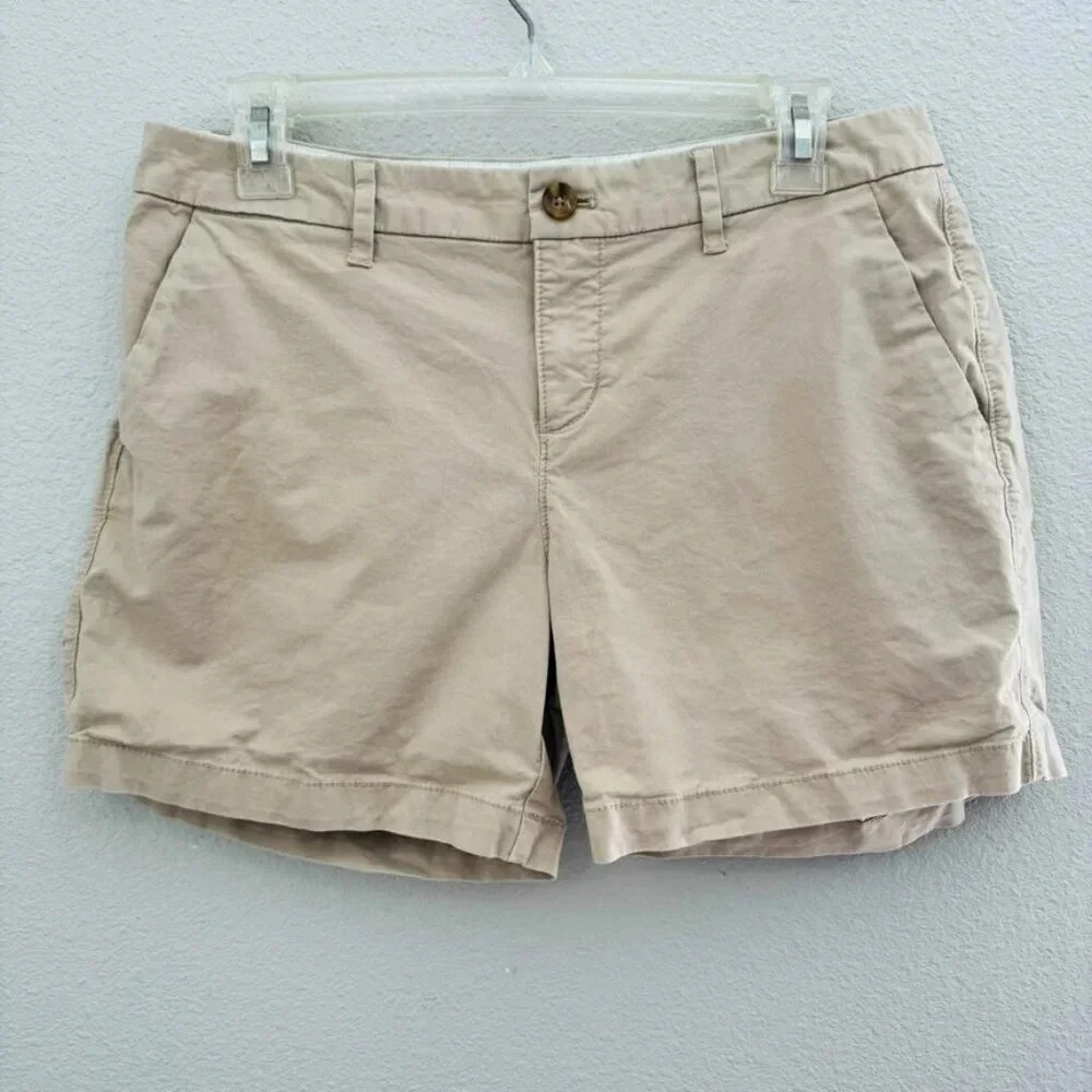 OLD NAVY Beige Khaki Everyday Casual Shorts Size 4